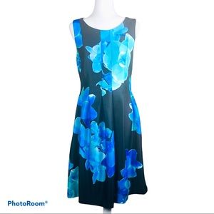 Calvin Klein Size 12 Short Sleeve Floral D…